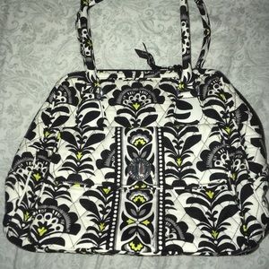 NWOT VERA BRADLEY TOTE, NEVER USED